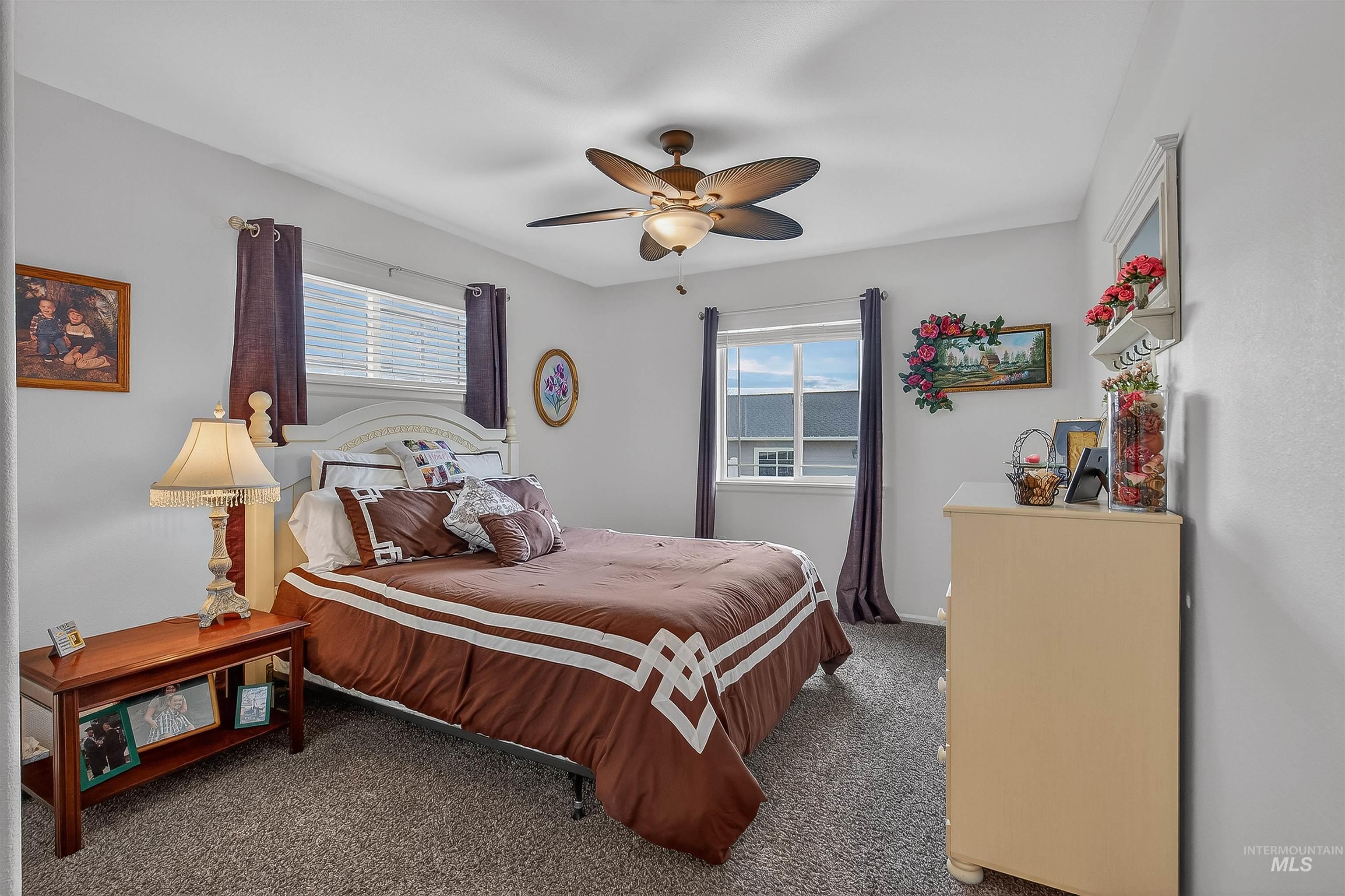 3250 Expedition Way