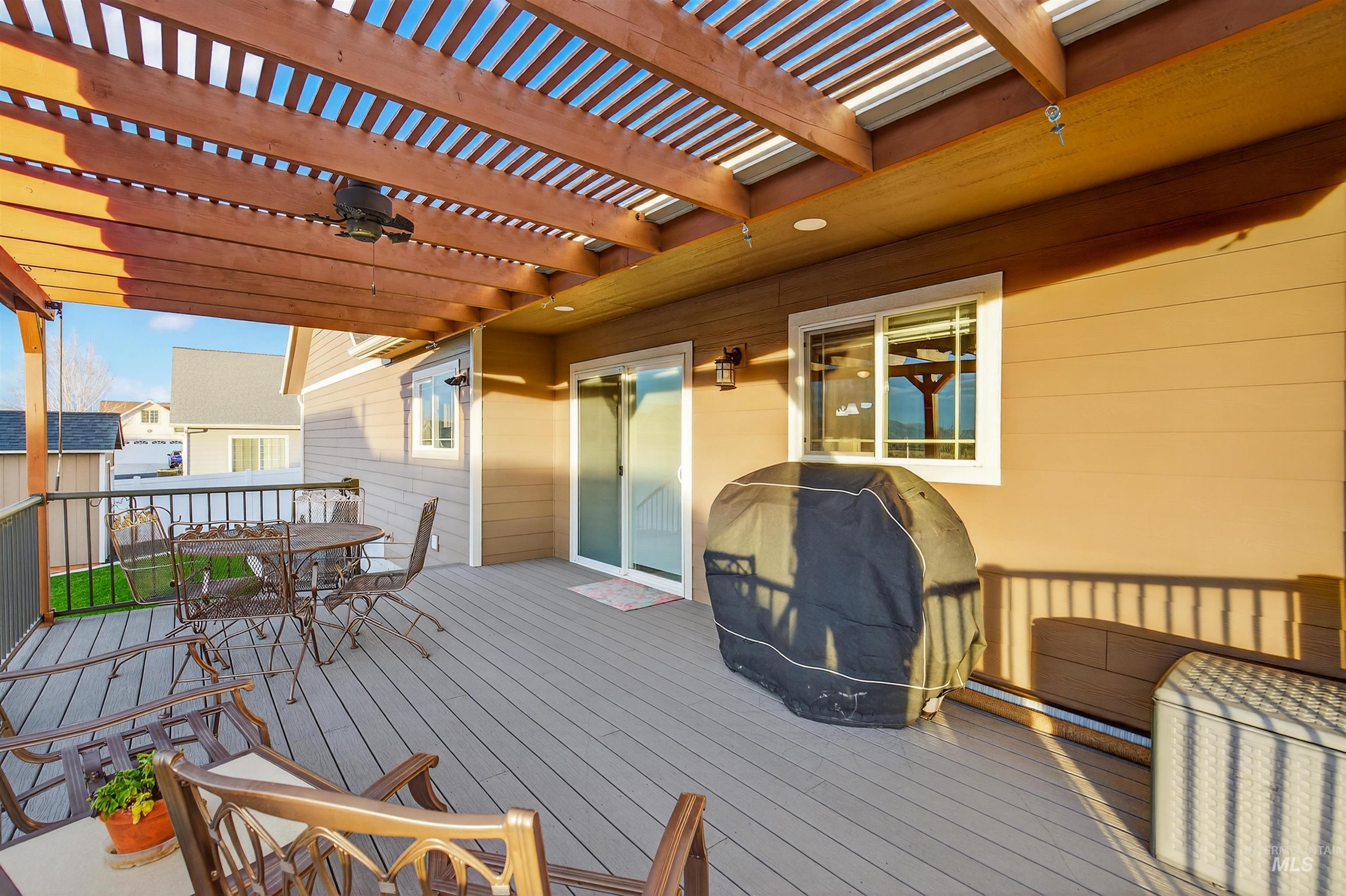 3250 Expedition Way