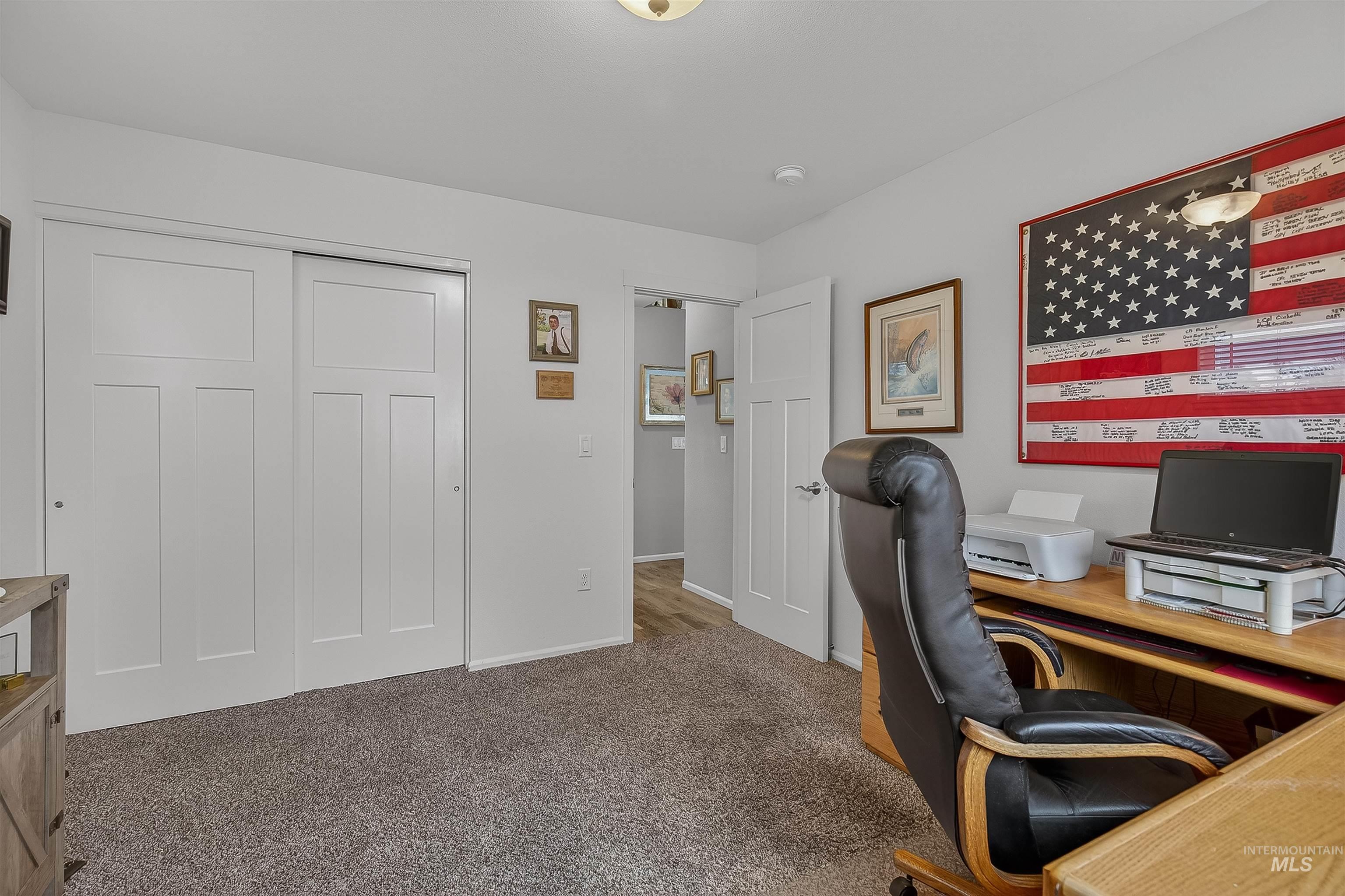 3250 Expedition Way