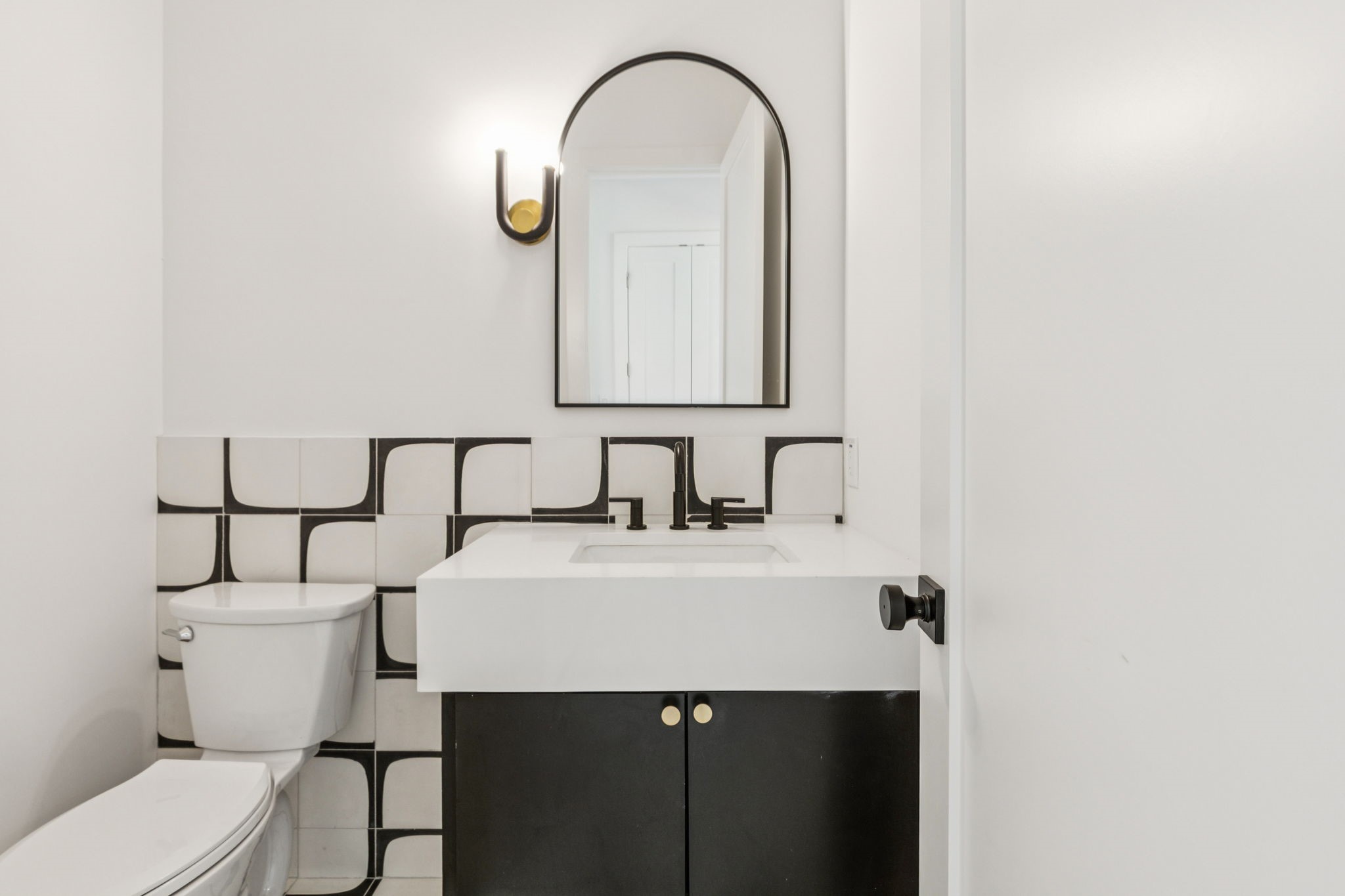 3207 Whitehall Drive