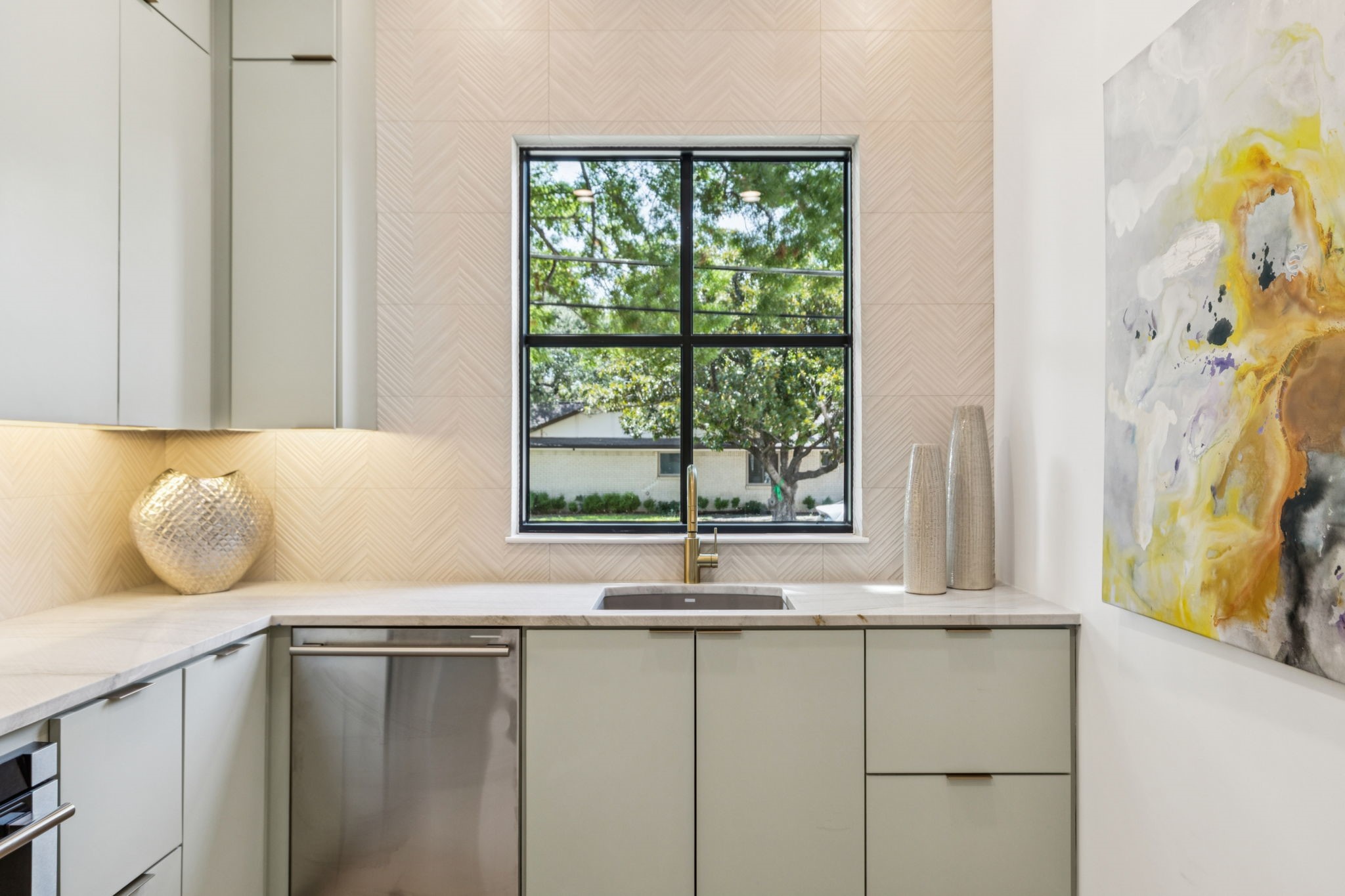 3207 Whitehall Drive