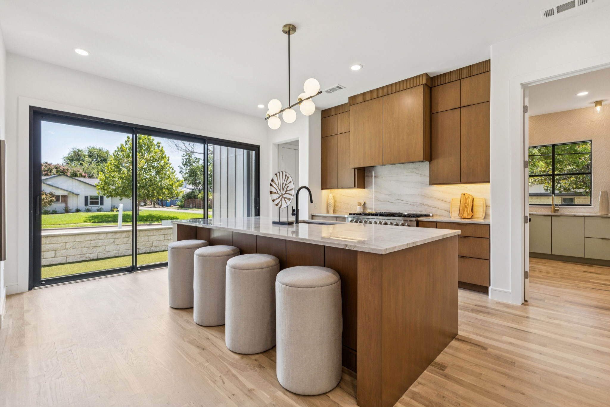 3207 Whitehall Drive