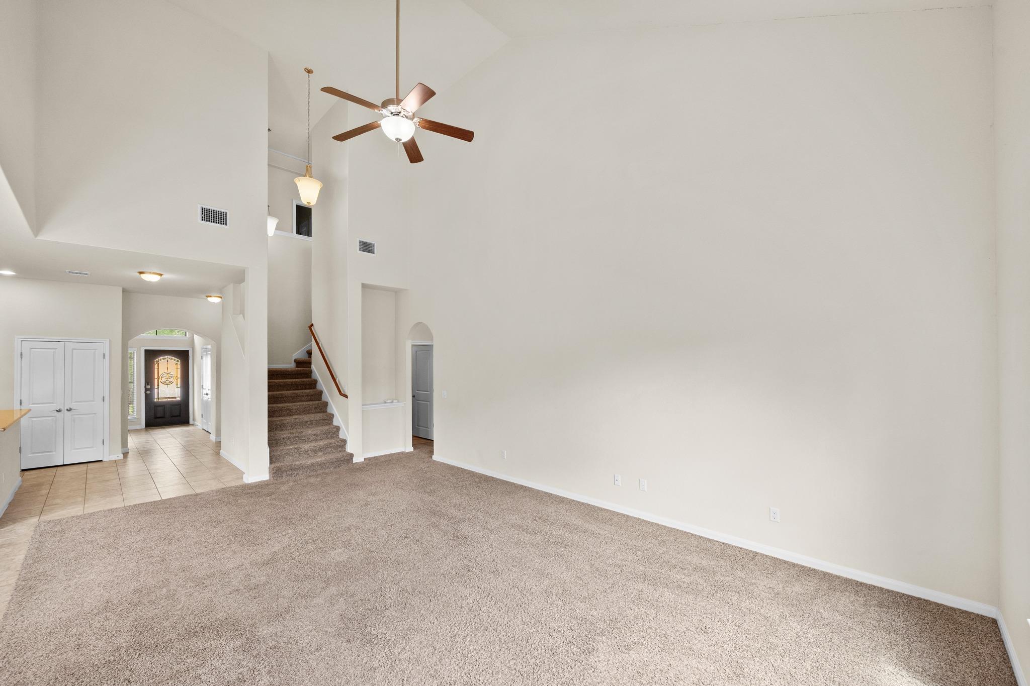 8109 Annalise DR