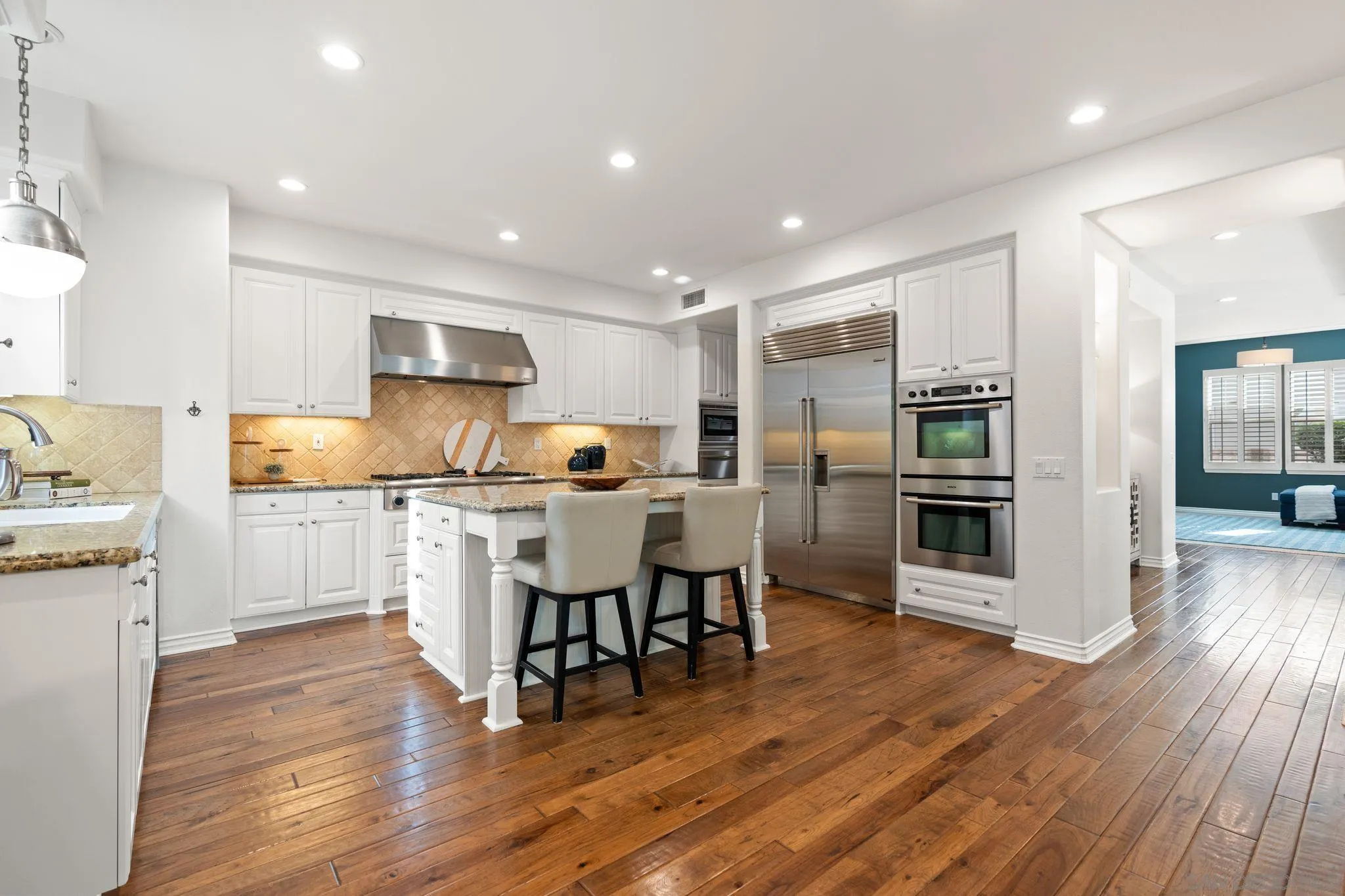 3747 Camino Cereza