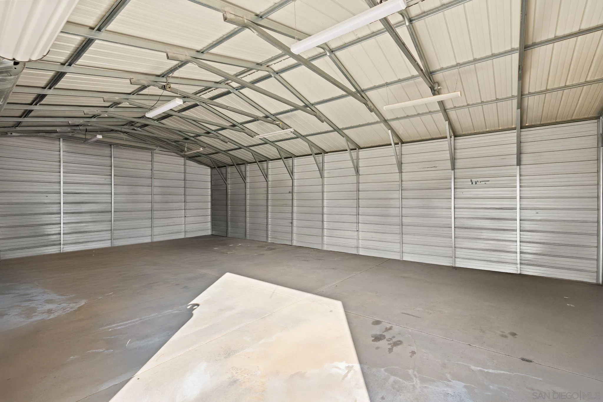 19491 Deerhorn Valley