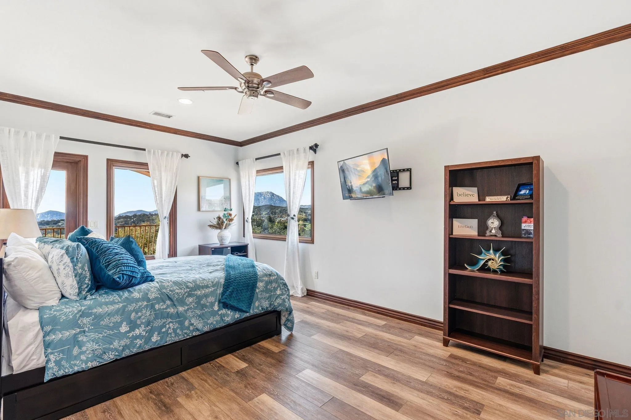 19491 Deerhorn Valley