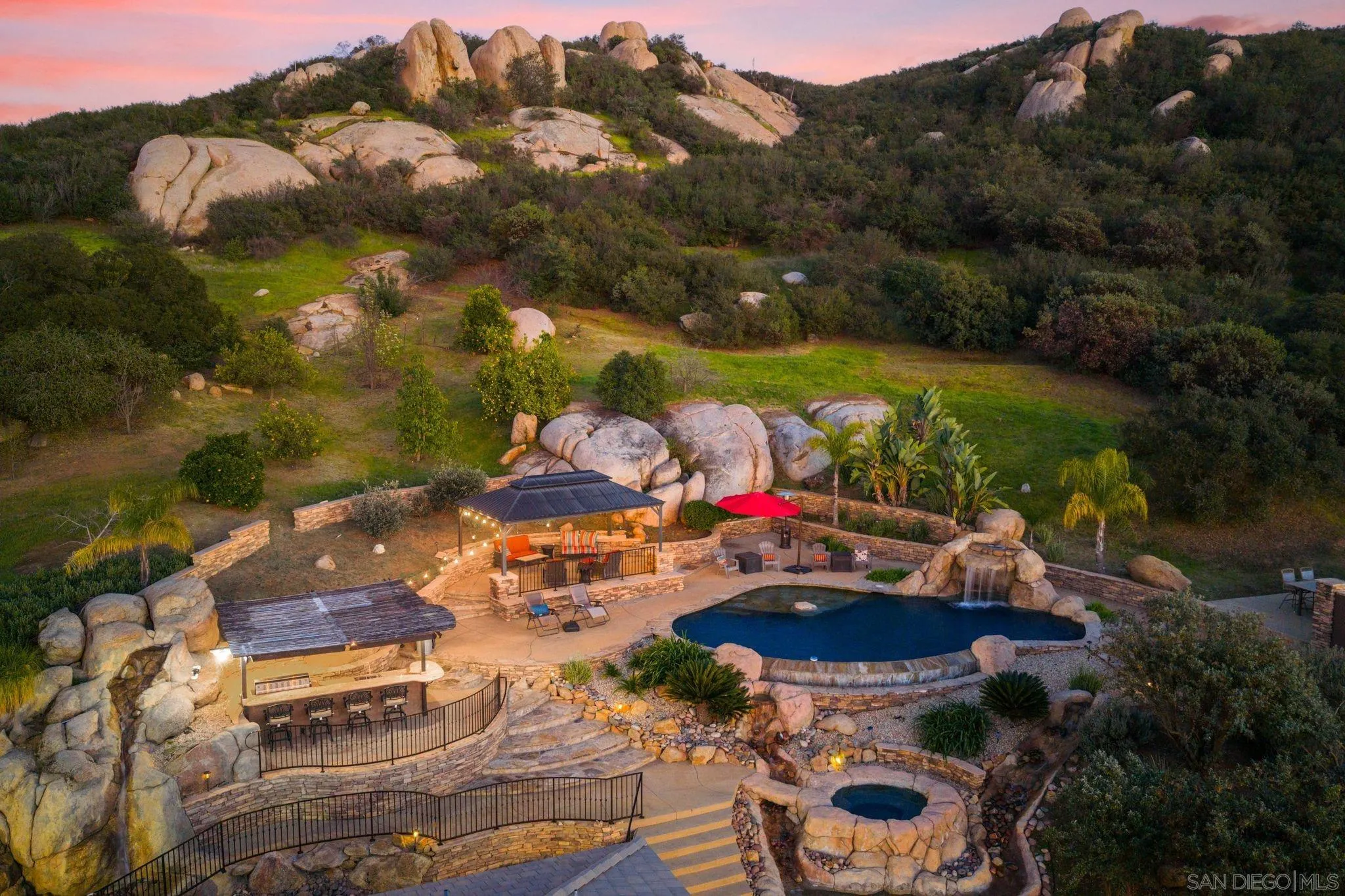 19491 Deerhorn Valley