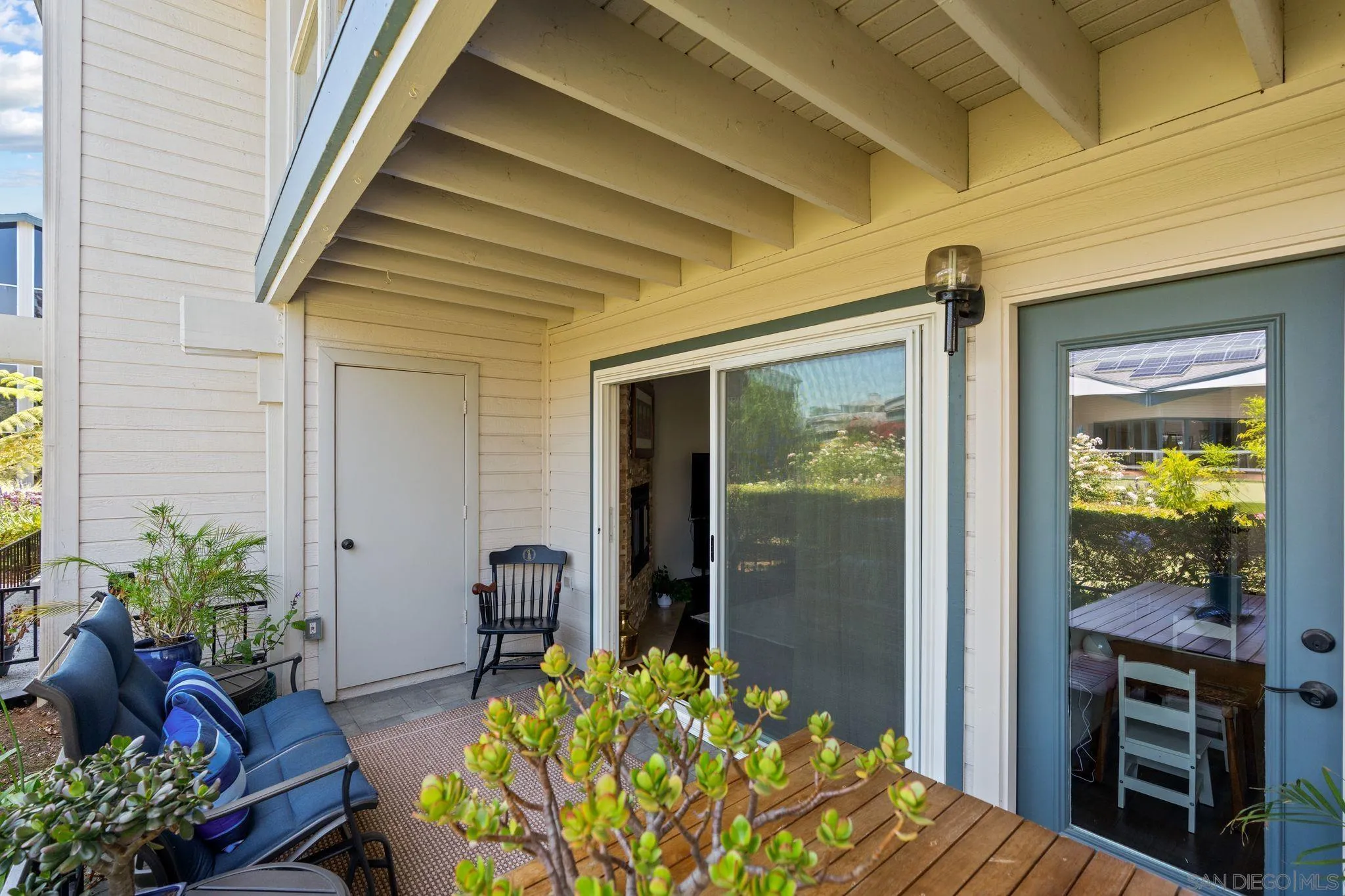 1664 Circa Del Lago Unit E104