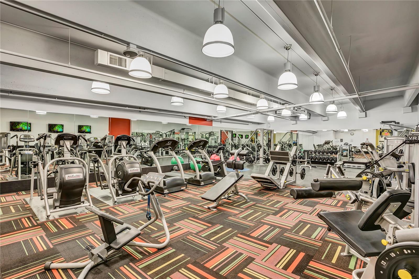 101 S EOLA DR #608