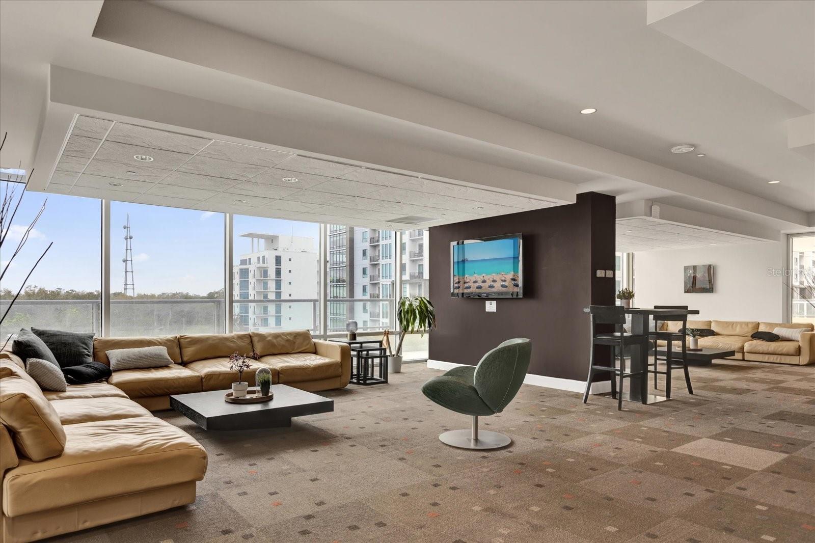 101 S EOLA DR #608