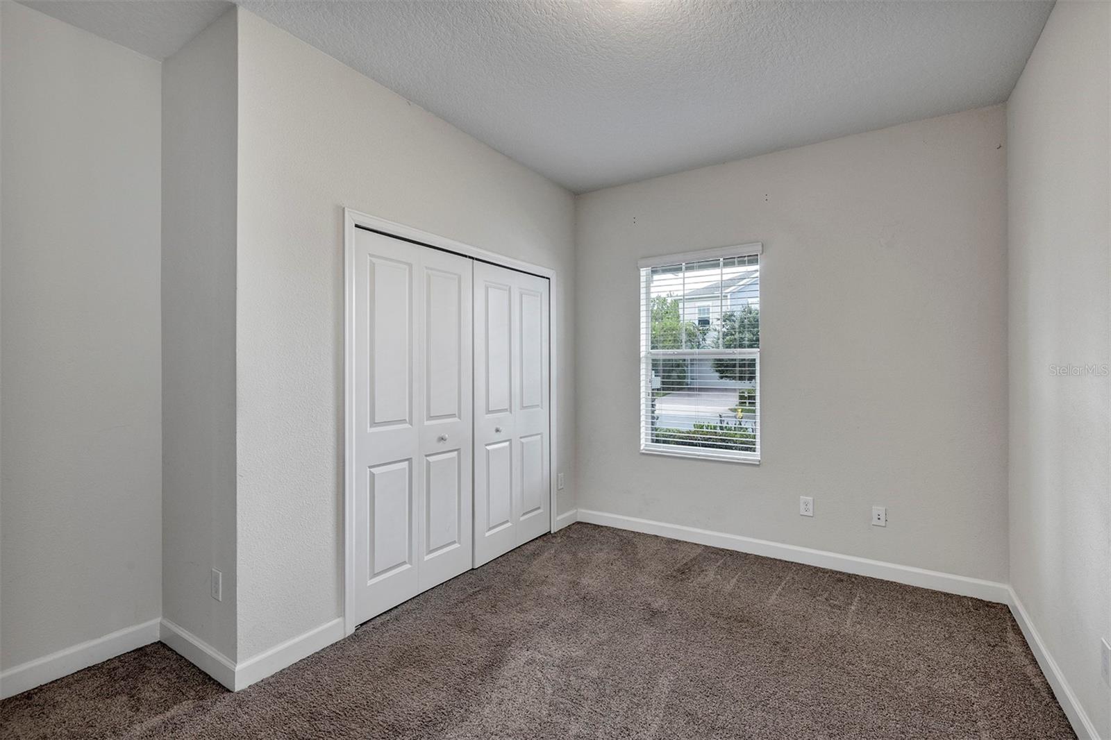 10193 LOVEGRASS LN