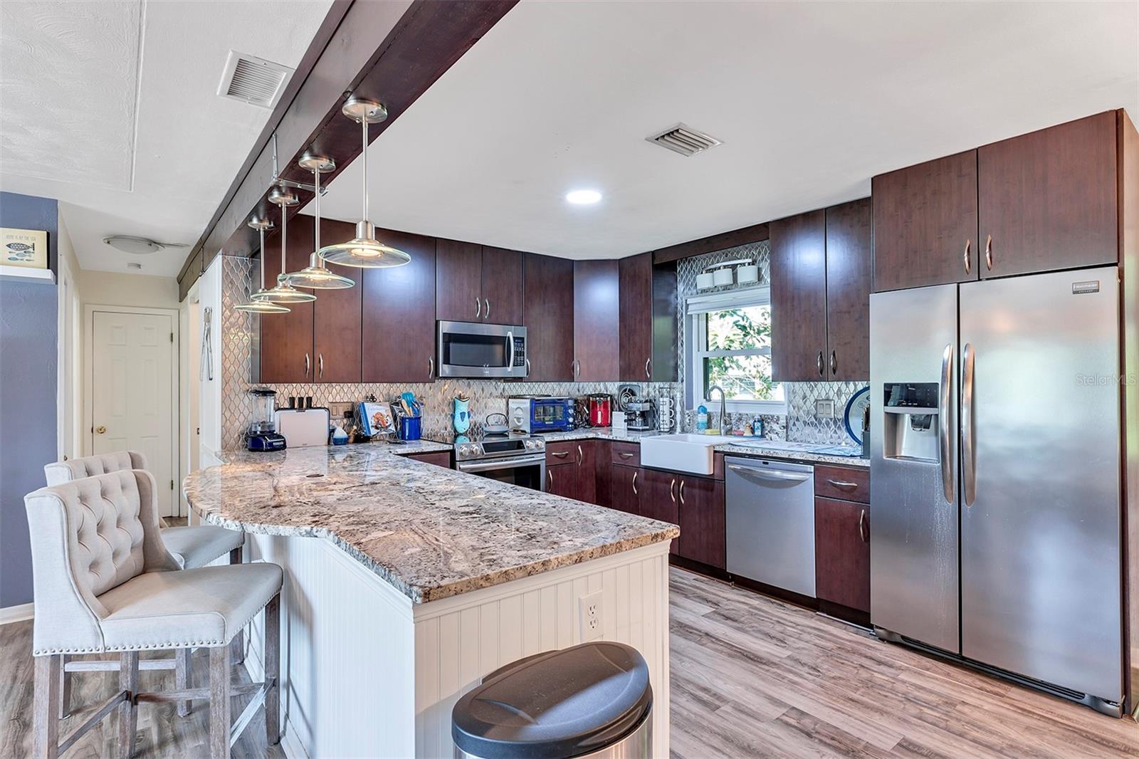 11149 NAVAJO DR