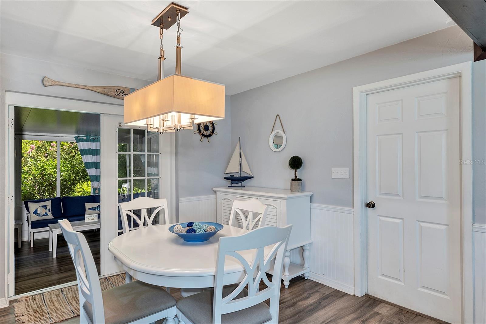 11149 NAVAJO DR