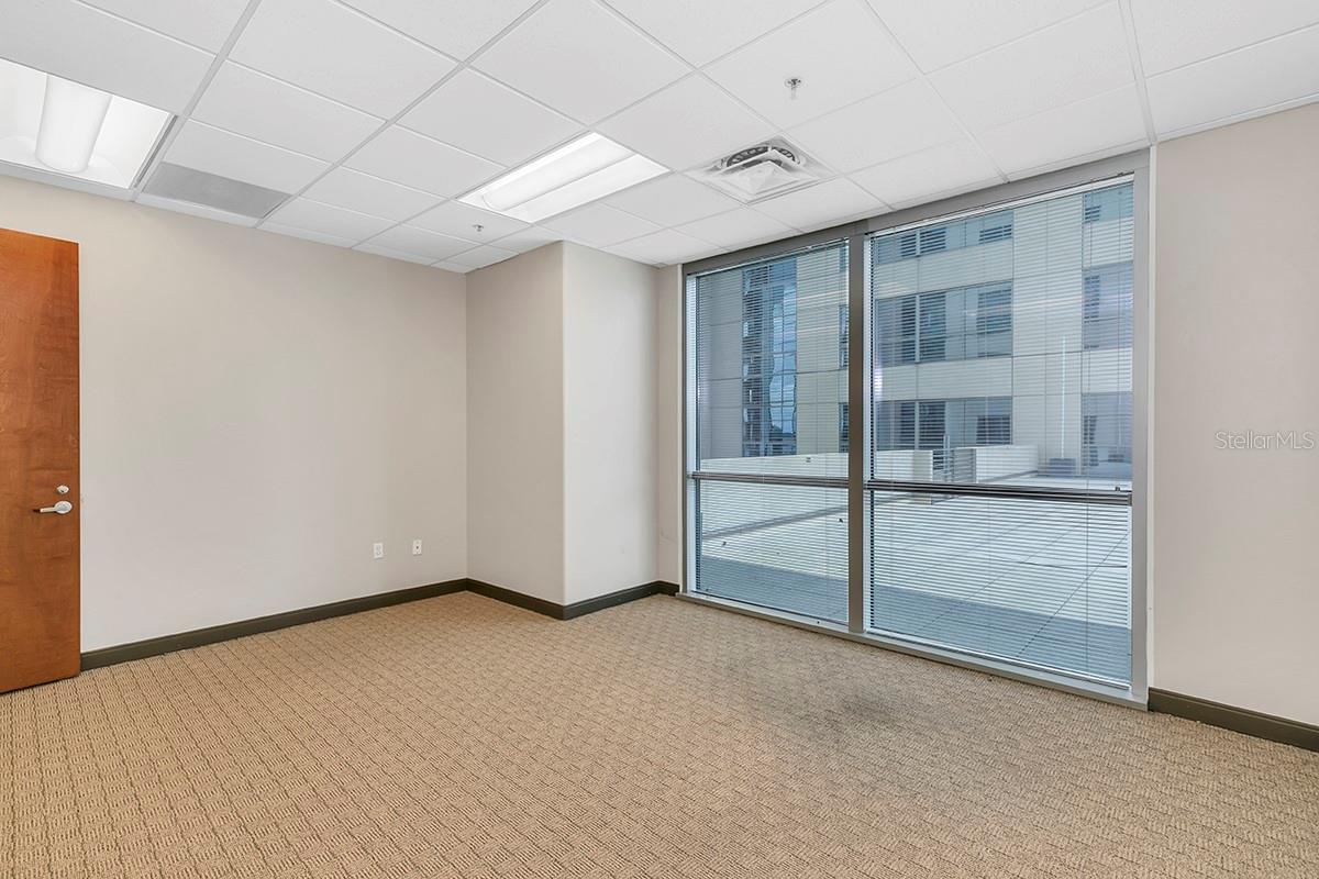 189 S ORANGE AVE #1110
