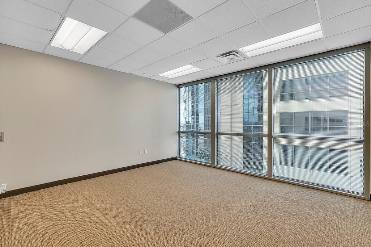 189 S ORANGE AVE #1110