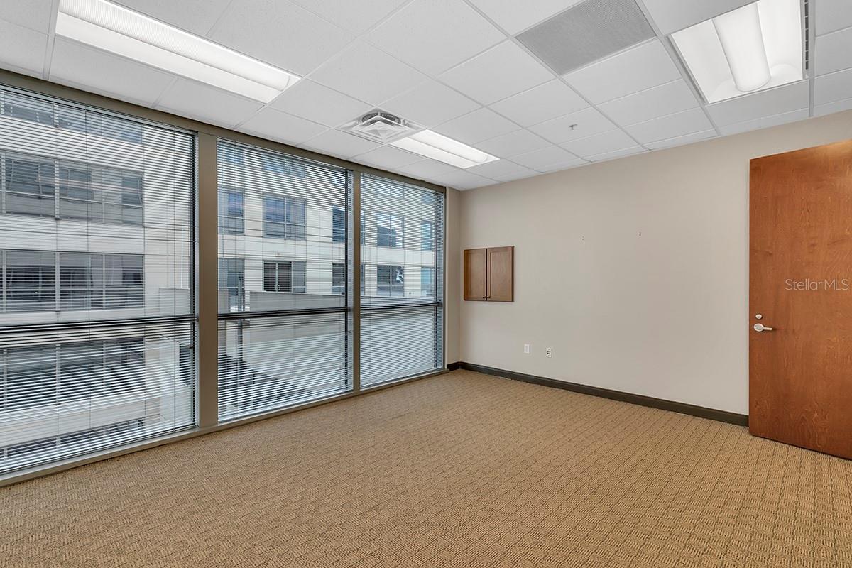 189 S ORANGE AVE #1110