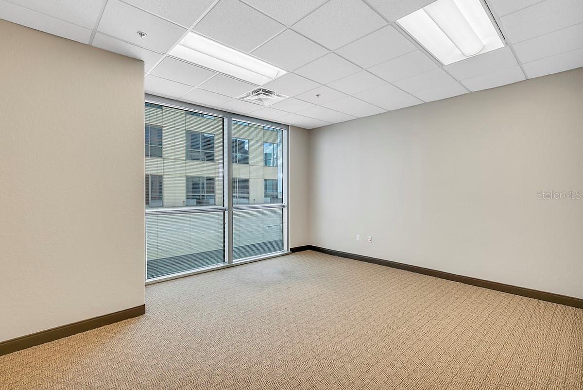 189 S ORANGE AVE #1110