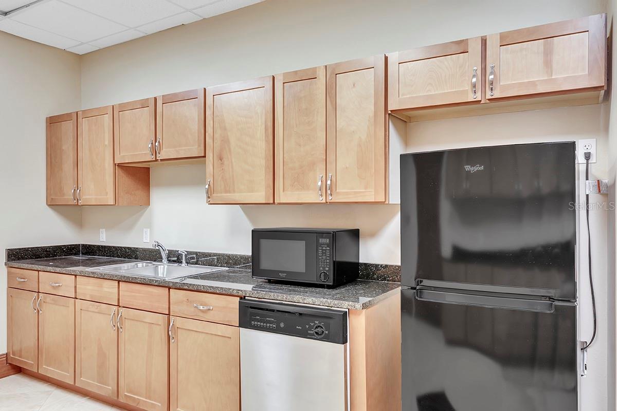 189 S ORANGE AVE #1110
