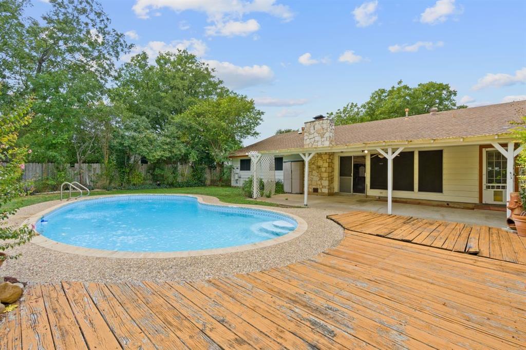 1514 Desert Quail LN