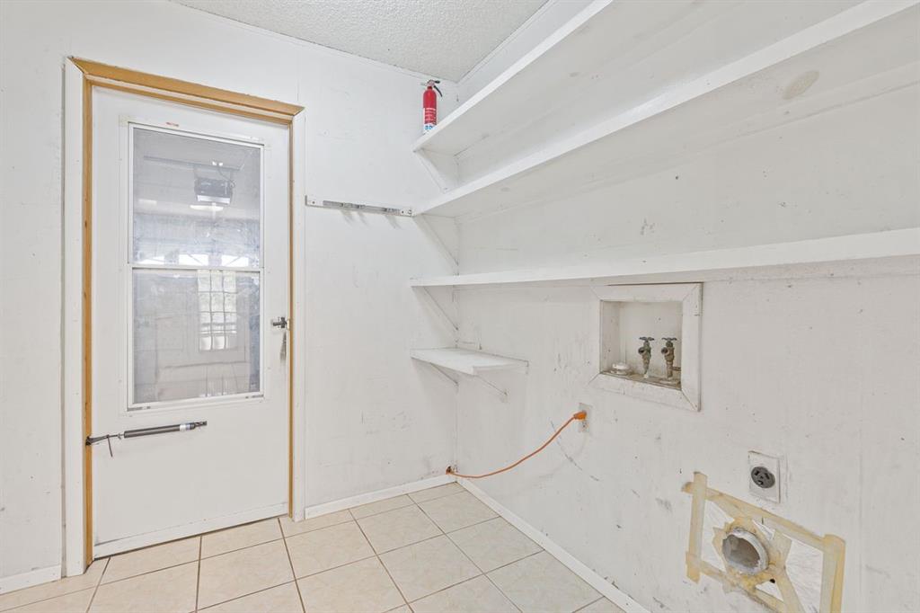 1514 Desert Quail LN