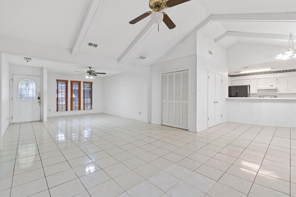 1514 Desert Quail LN