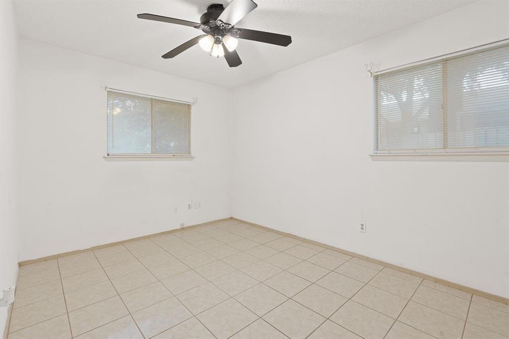 1514 Desert Quail LN