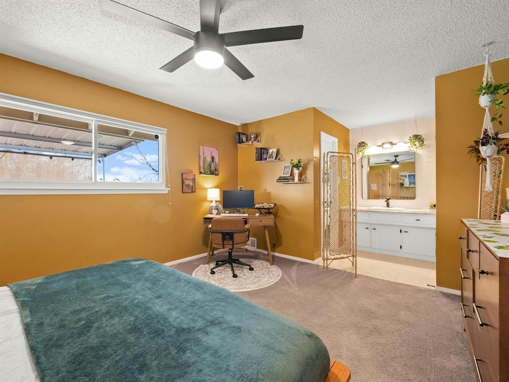 7408 Berkman DR