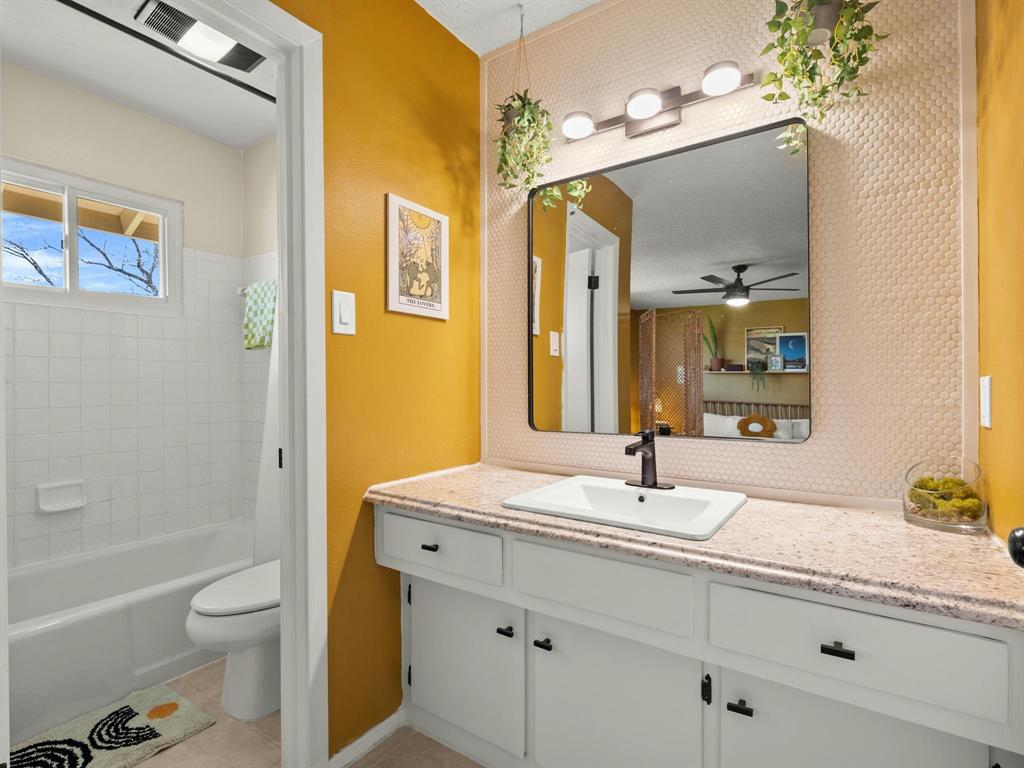 7408 Berkman DR