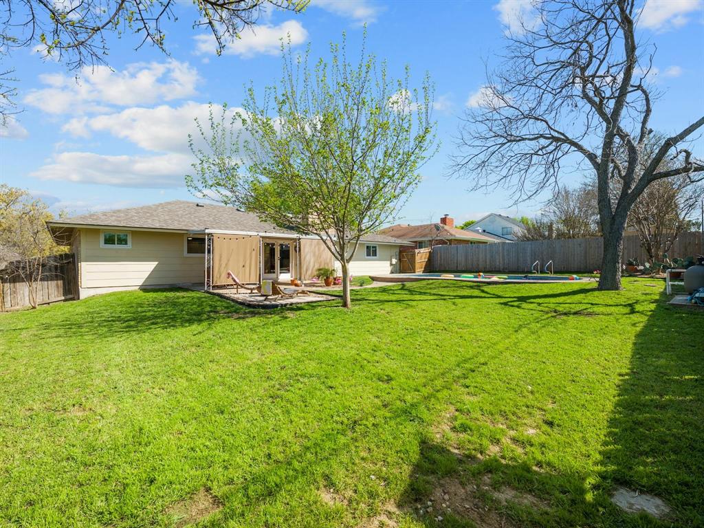 7408 Berkman DR