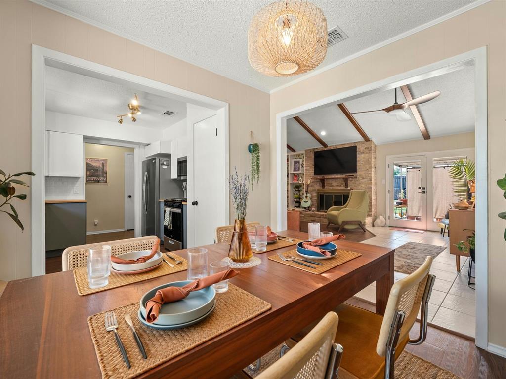 7408 Berkman DR