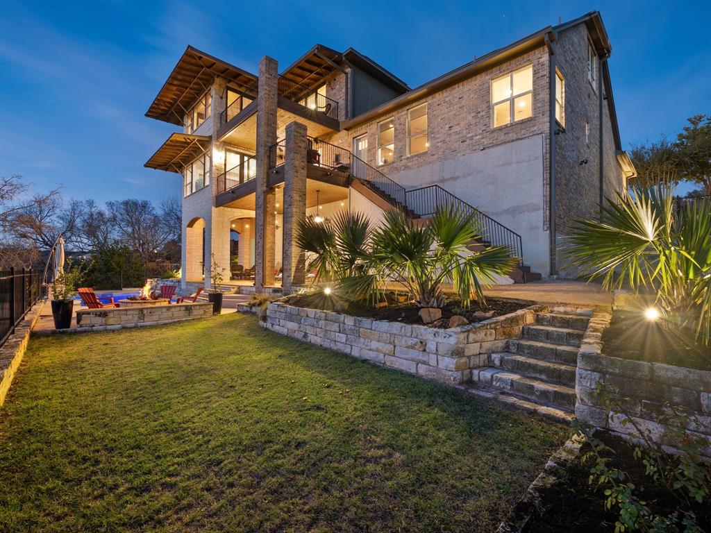 9601 Rainlilly LN
