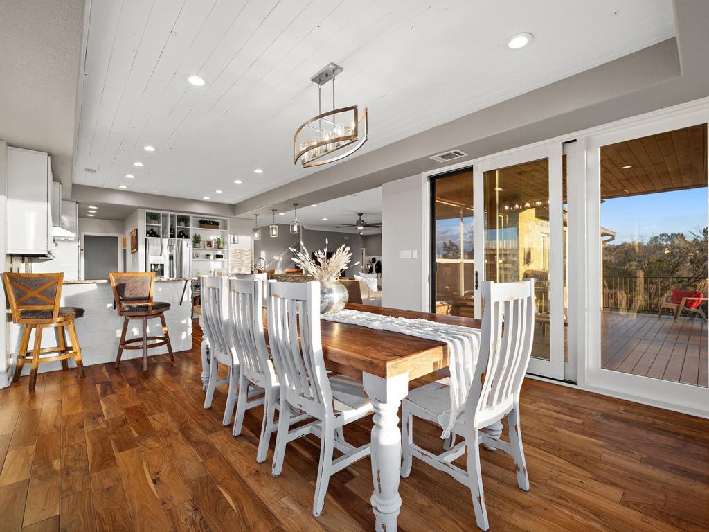 9601 Rainlilly LN