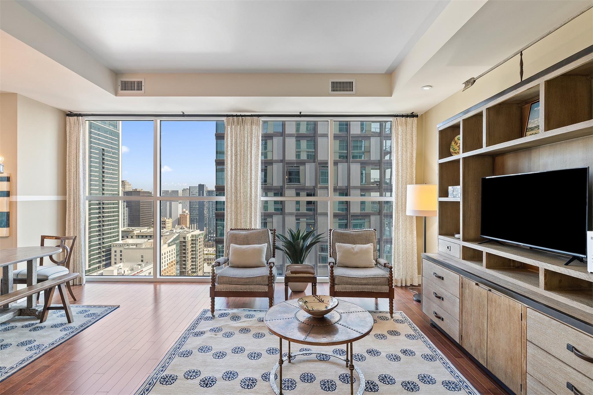 98 San Jacinto BLVD # 2703