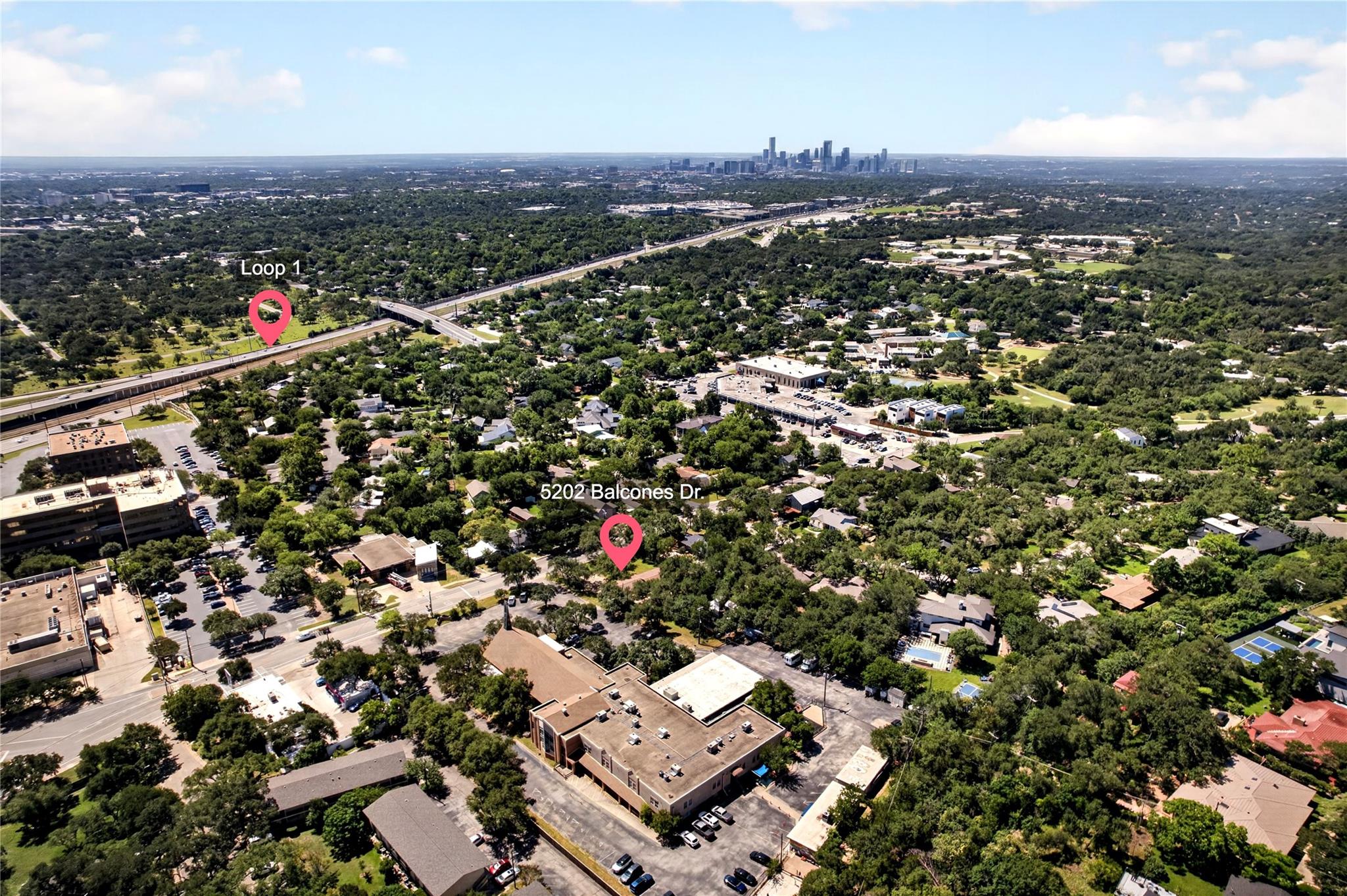 5202 Balcones DR