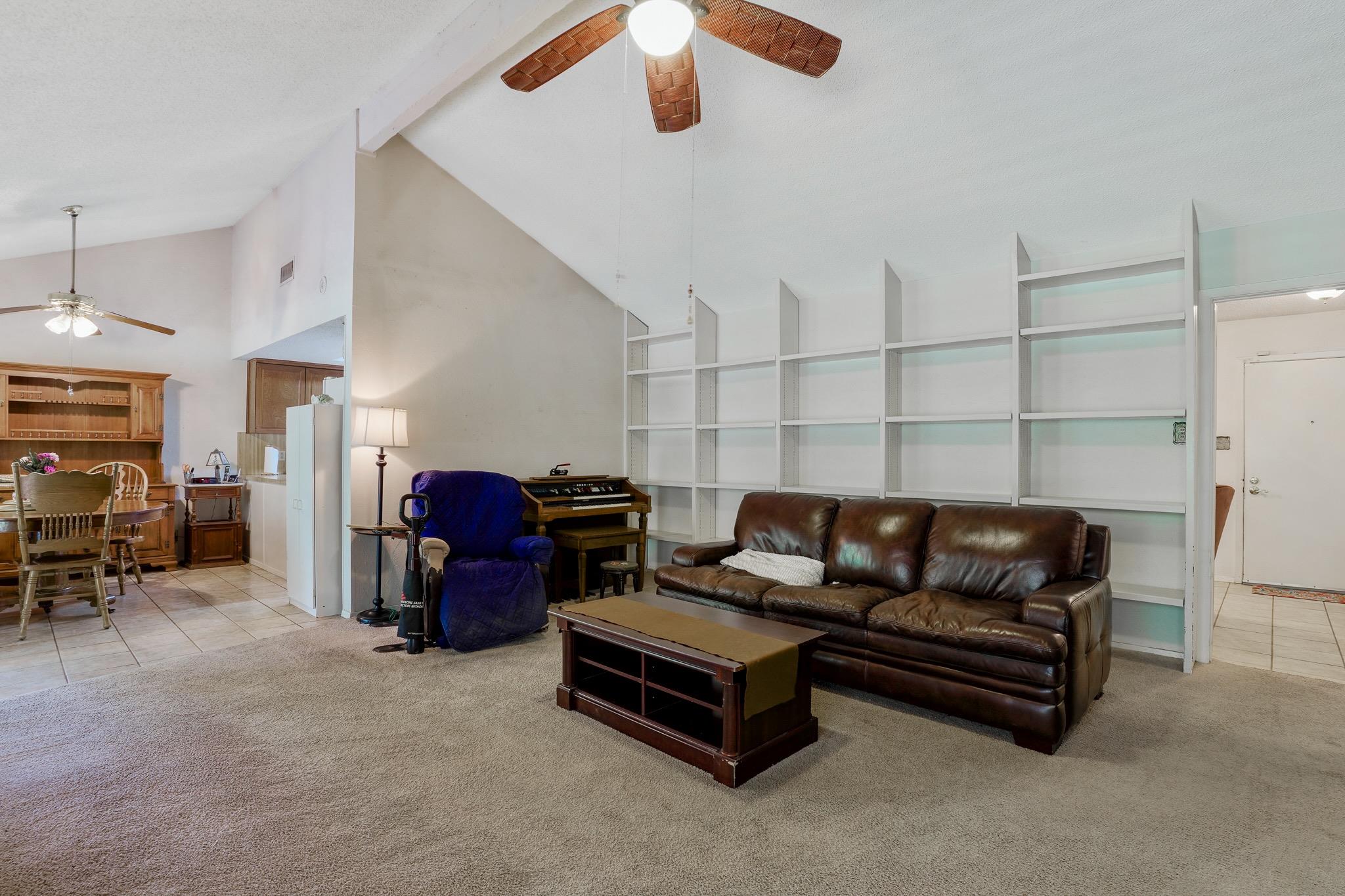 11002 Alhambra DR