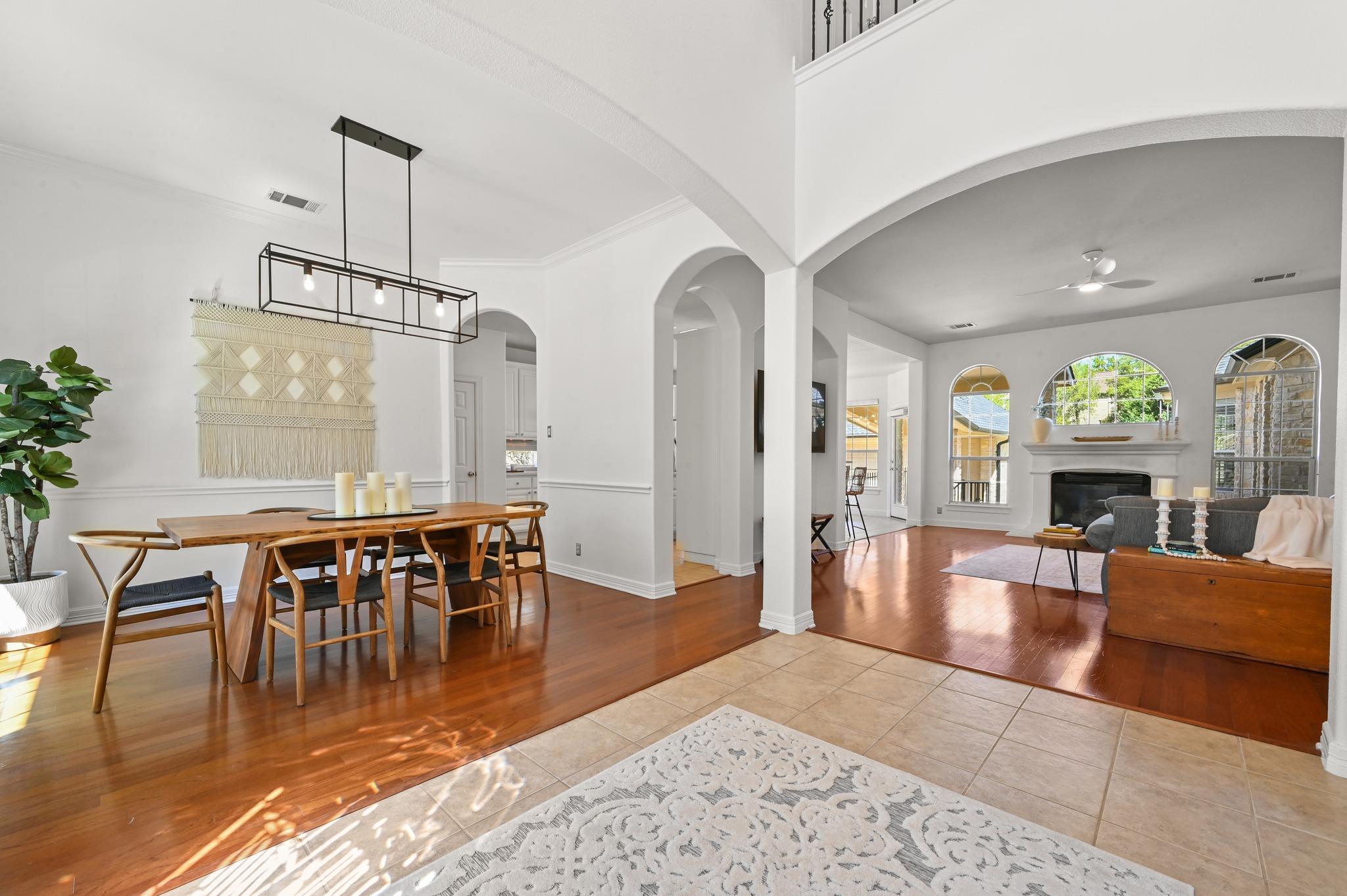 3125 Sun Drenched PATH