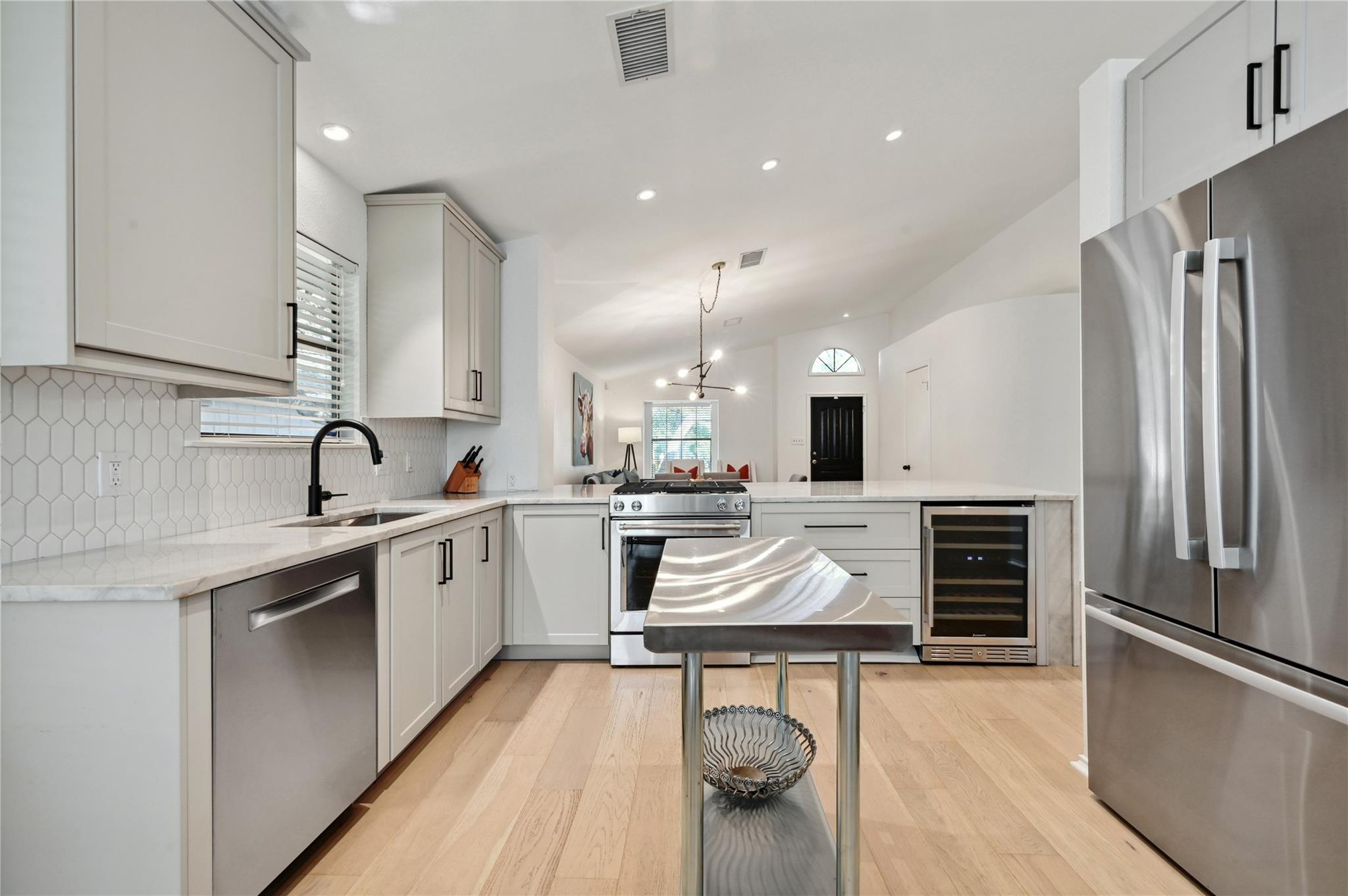 7101 Rock Springs CV