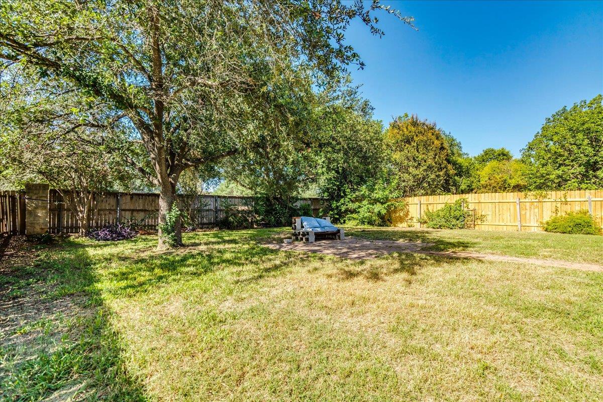 1701 Friars Tale LN