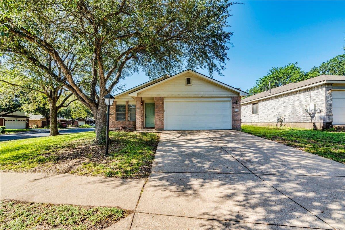 1701 Friars Tale LN