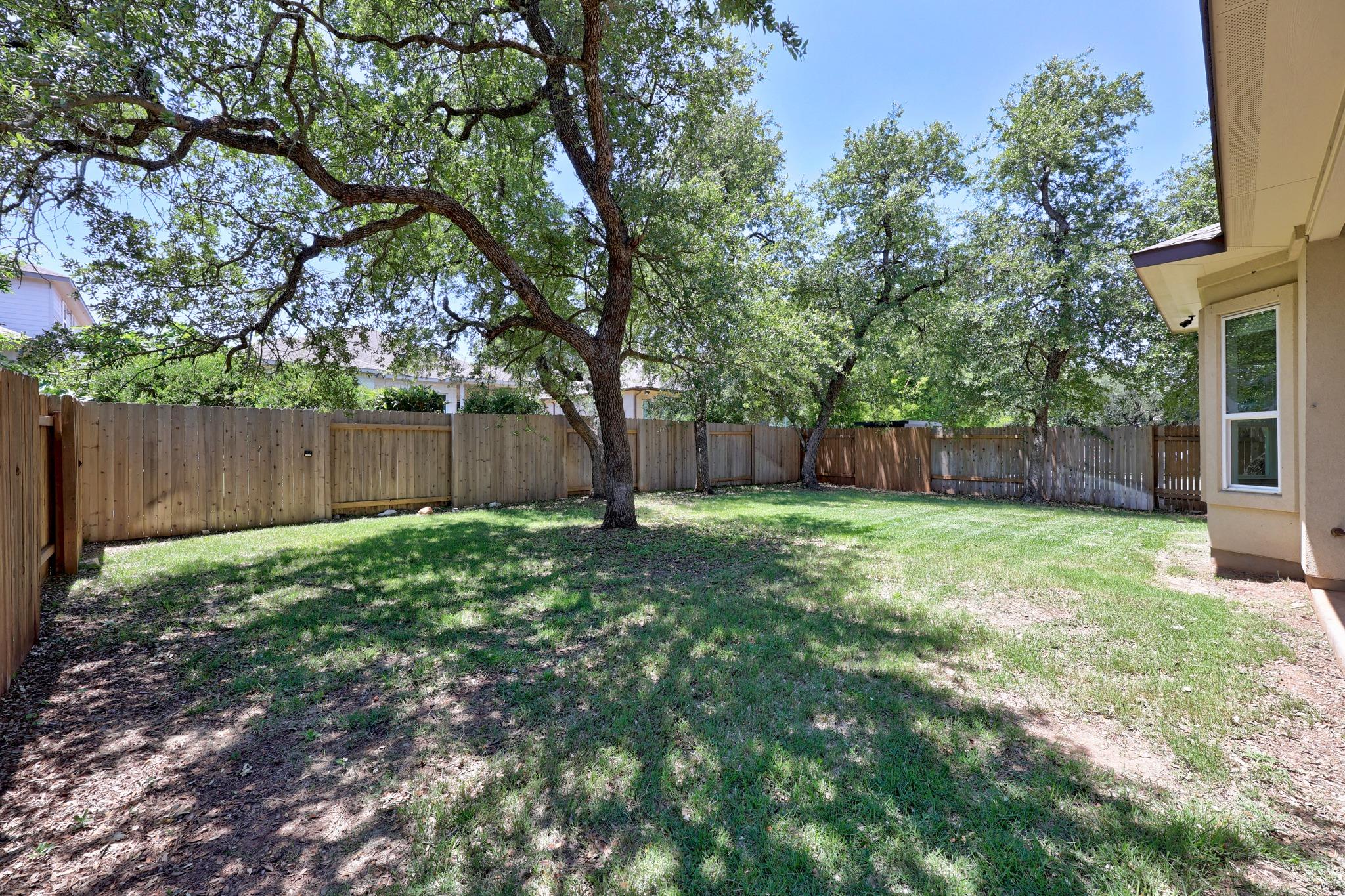 5305 Mandevilla DR