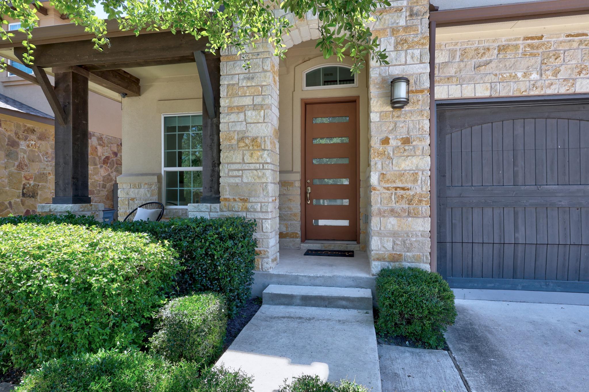 5305 Mandevilla DR