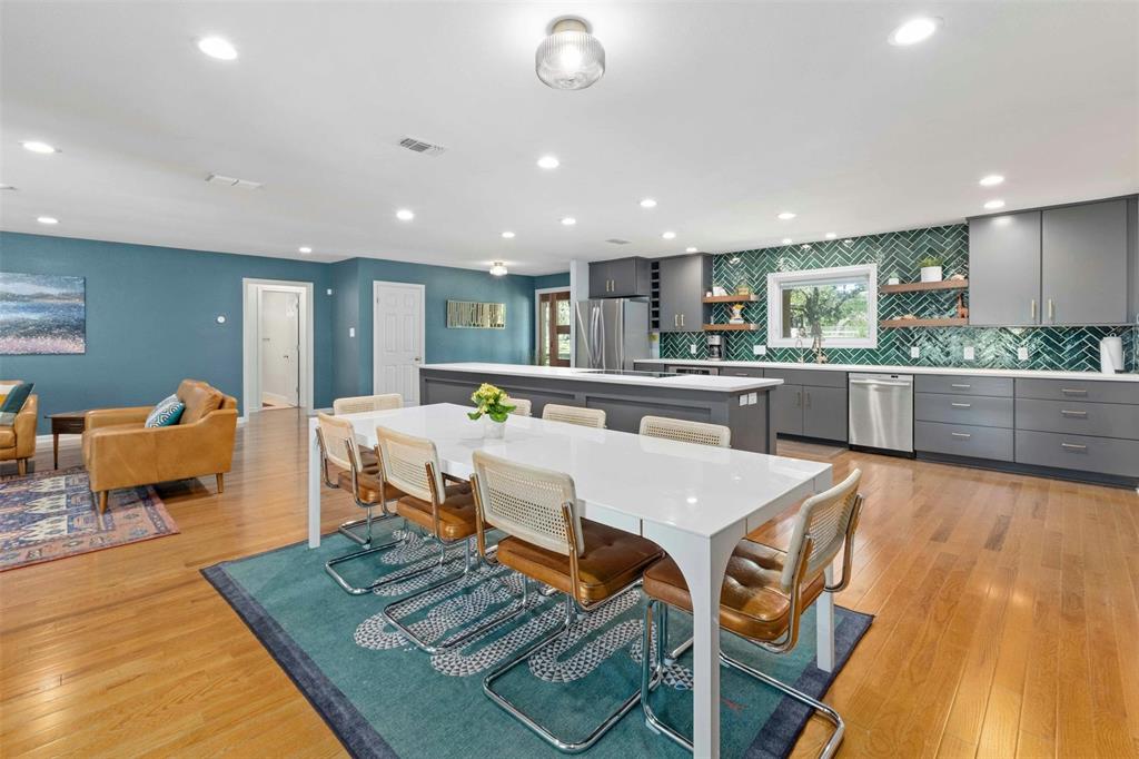 24 Country Oaks DR