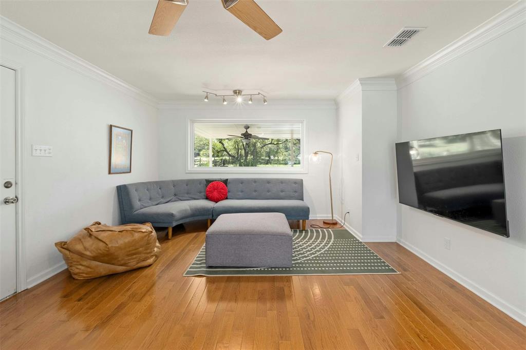 24 Country Oaks DR