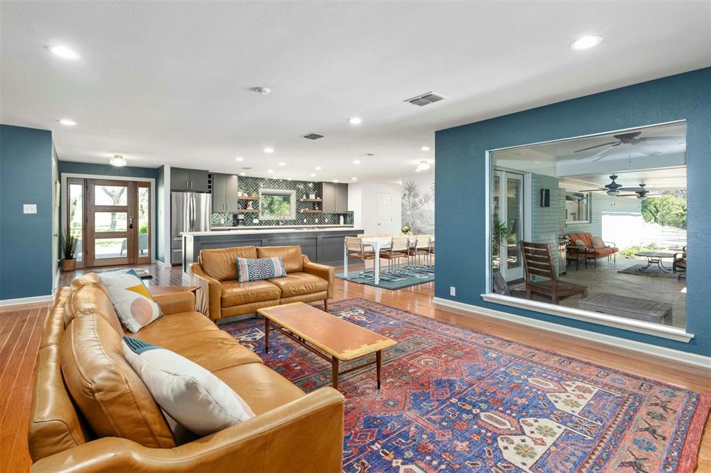 24 Country Oaks DR