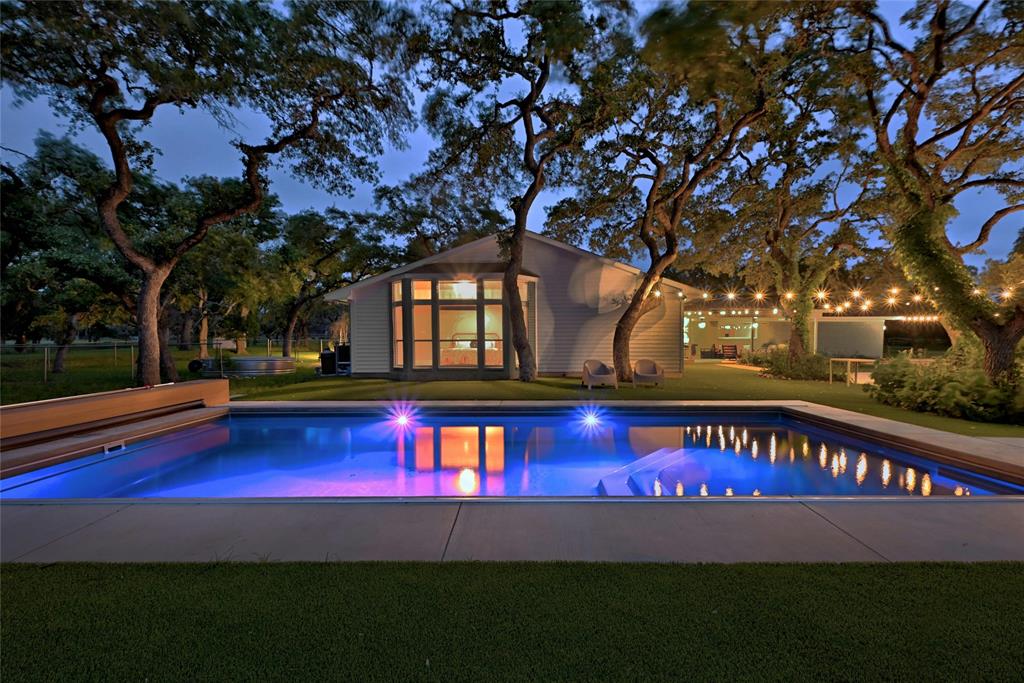24 Country Oaks DR