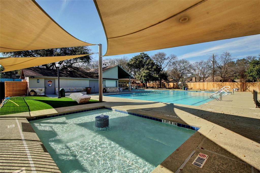 4303 Malaga DR