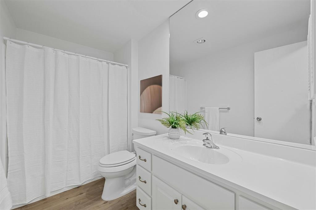 4303 Malaga DR