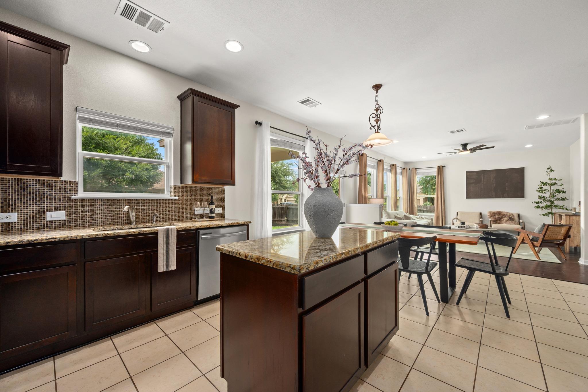 11601 Faubian LN