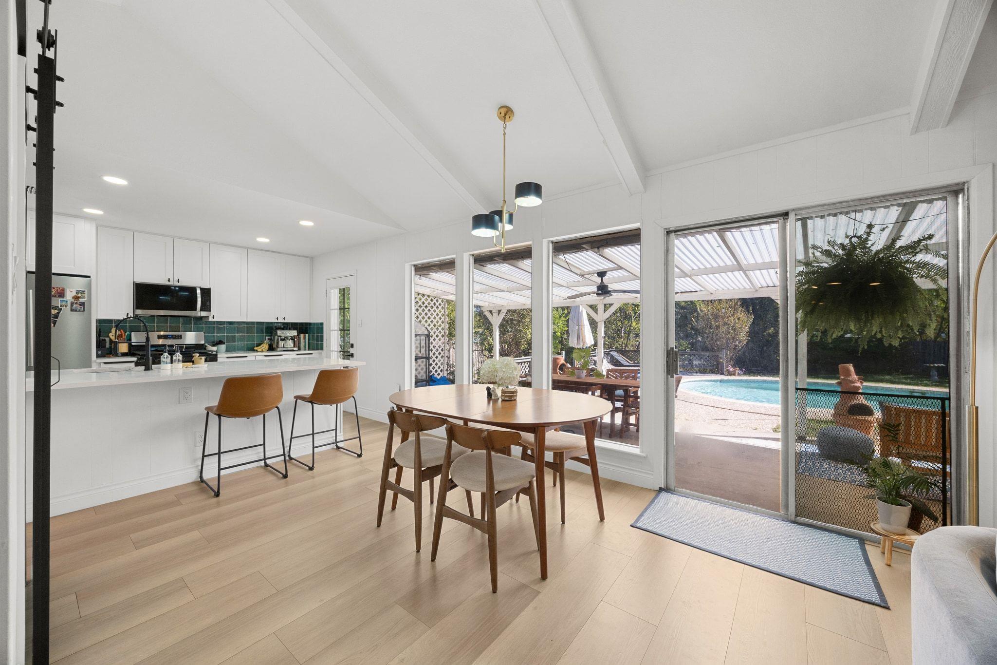 1514 Desert Quail LN