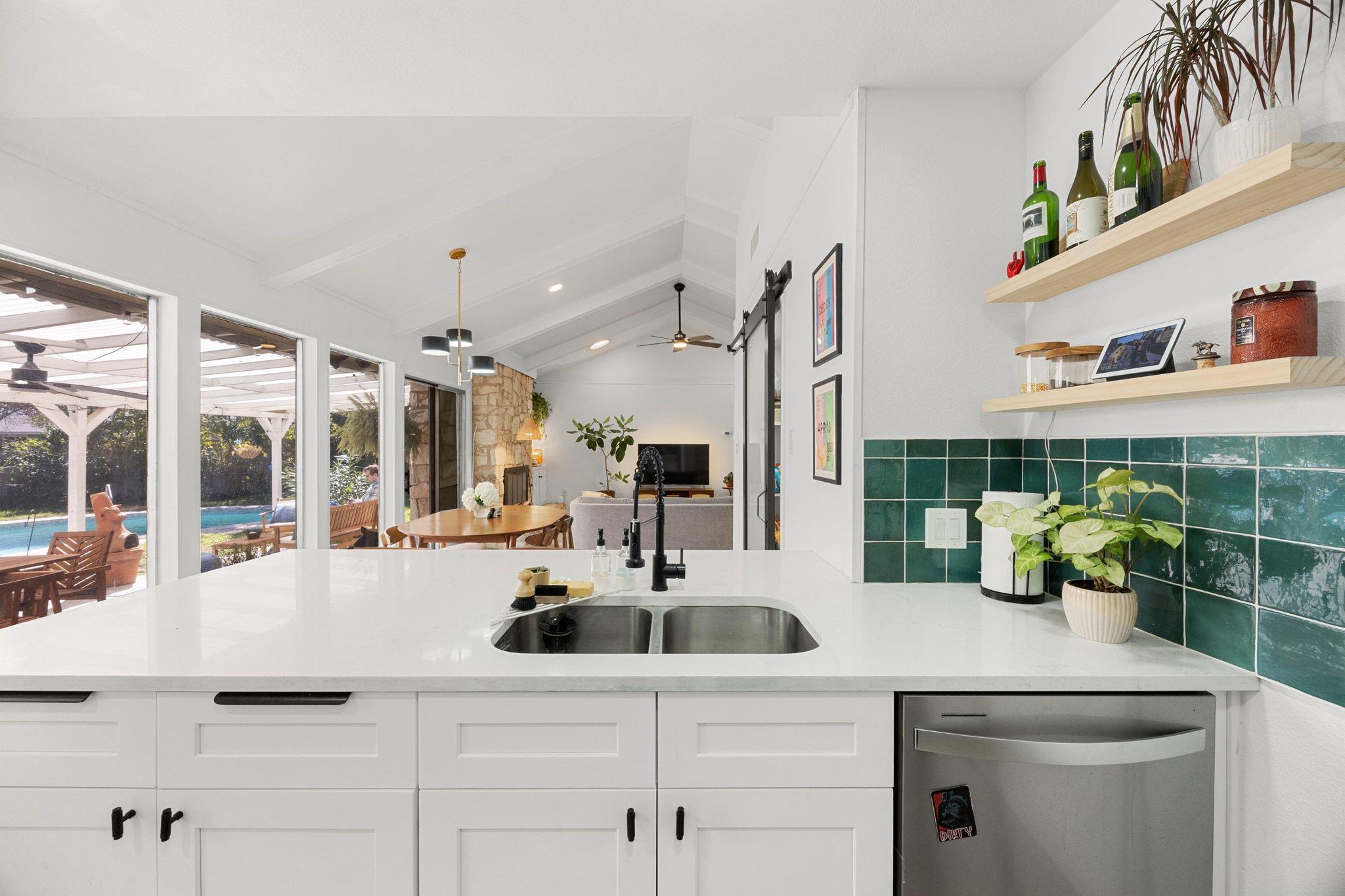 1514 Desert Quail LN